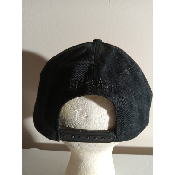 Batman Six Flags Hat - Picture 3 of 4